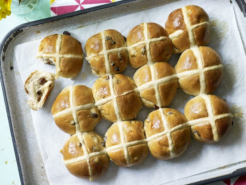 Vegan hot cross buns